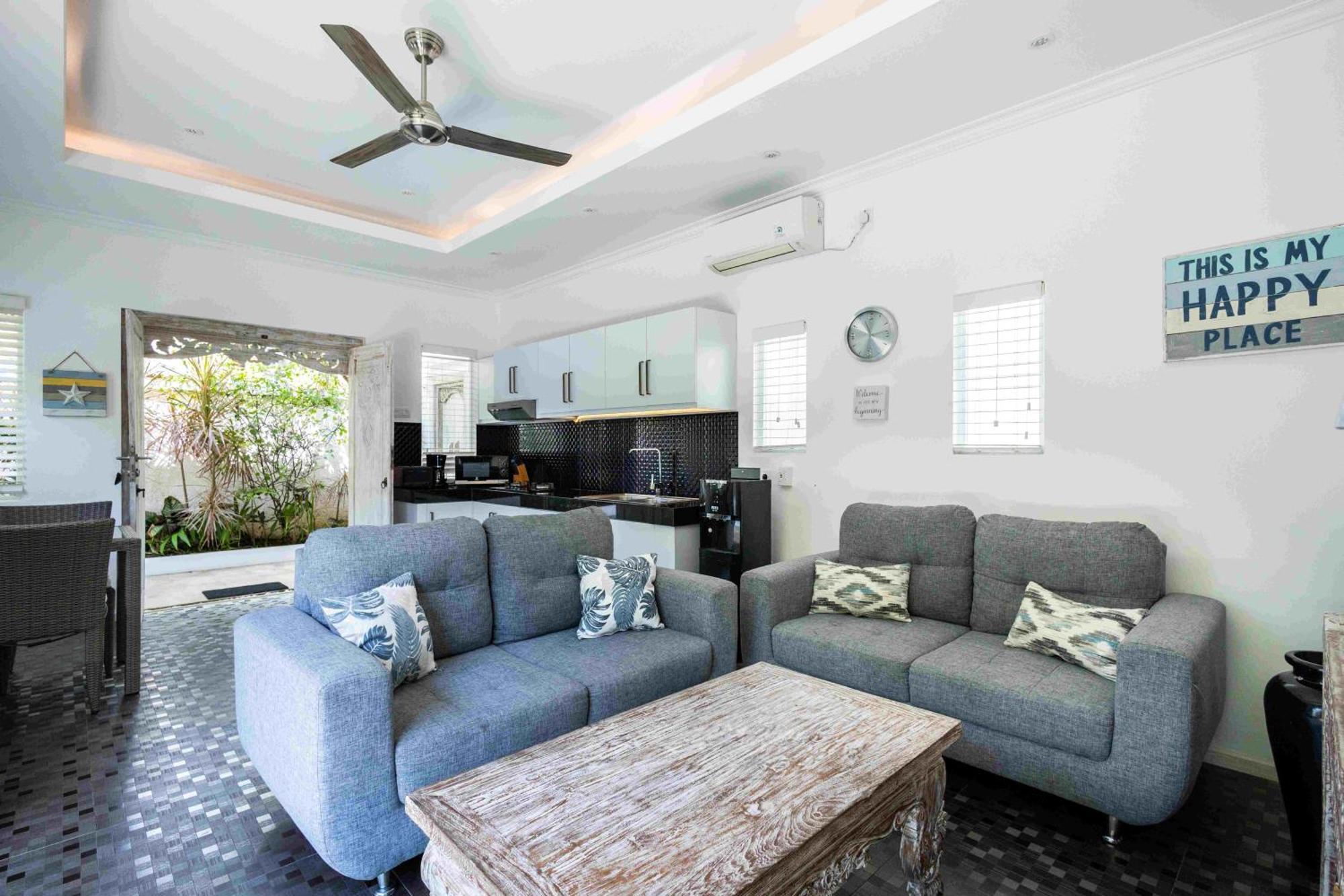 Charming, Villa Sofie - Central Sanur With Refreshing Pool Eksteriør bilde