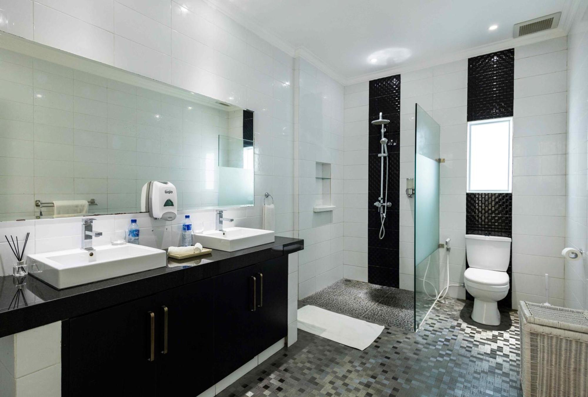 Charming, Villa Sofie - Central Sanur With Refreshing Pool Eksteriør bilde